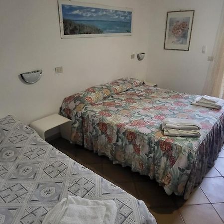 Hotel Dory Albinia Extérieur photo