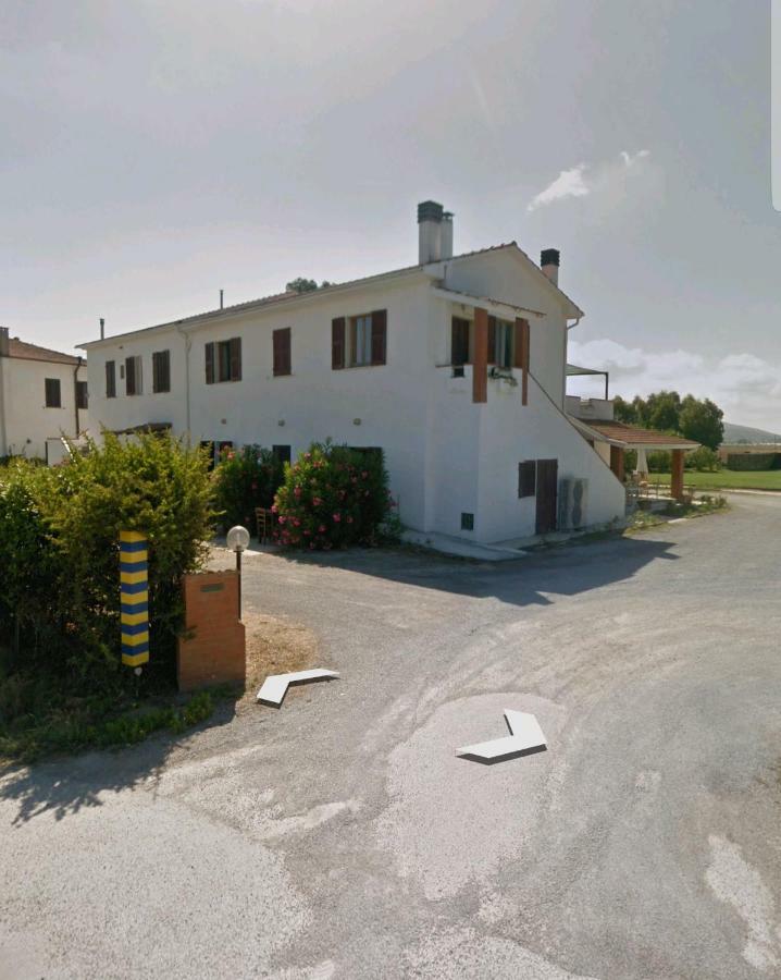 Hotel Dory Albinia Extérieur photo